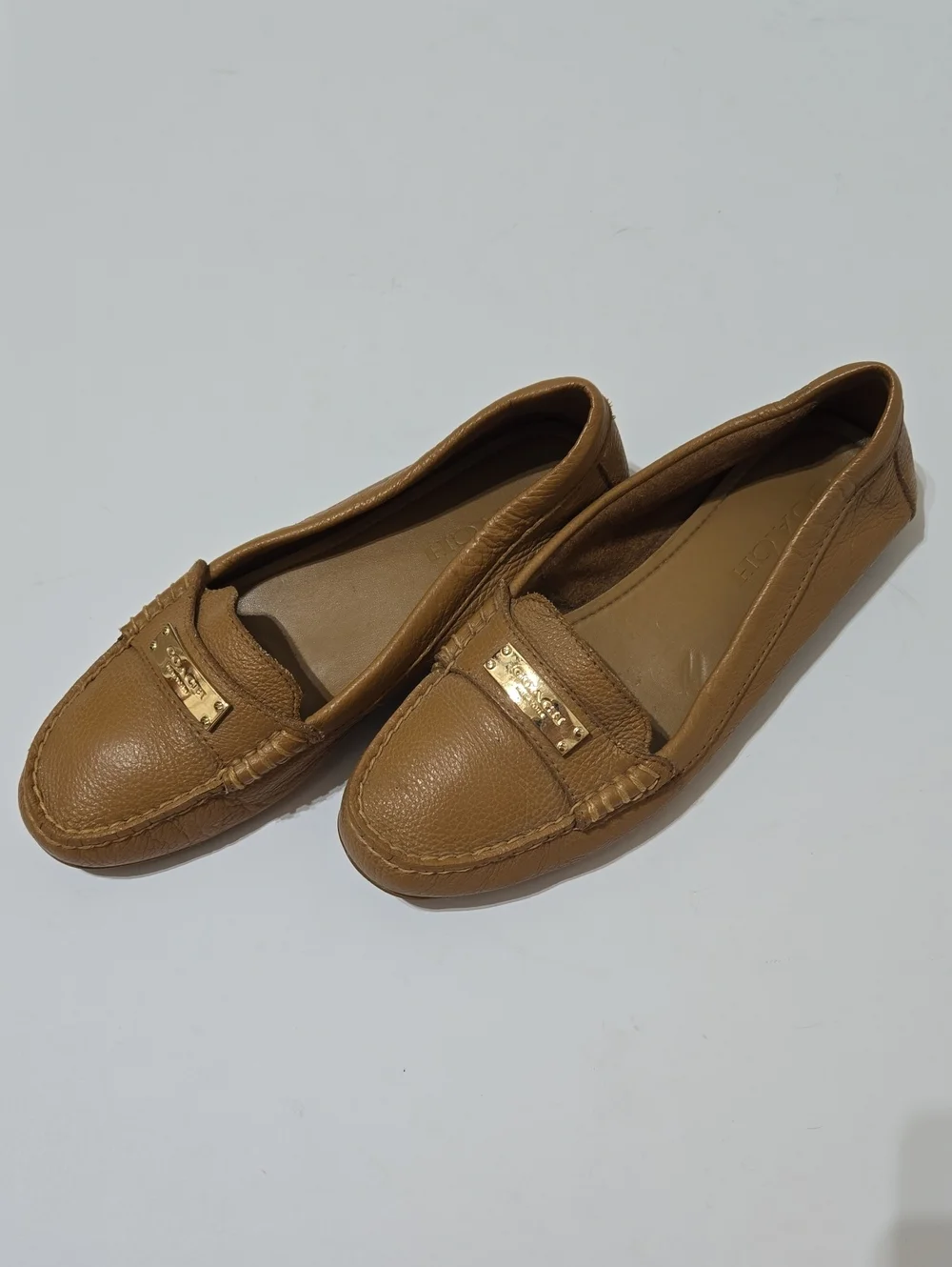 COACH Women's Fredrica Pebbled Leather Loafers with Gold Logo Plaque - Picture 3 of 9